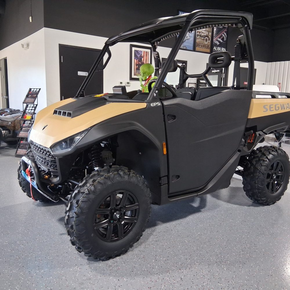 2025 Segway UT10-P - Tan