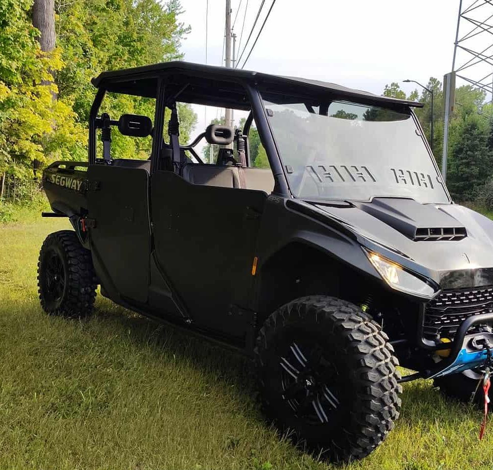 2025 Segway UT10 Crew P - Black