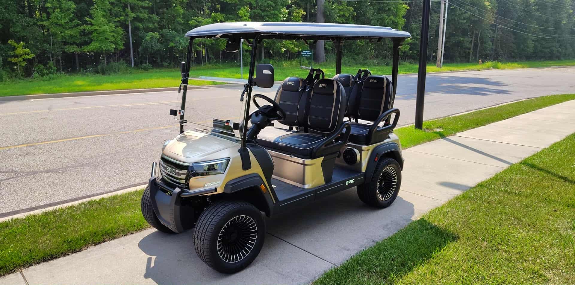 2025 Epic E40FX - Bronze - Image 2